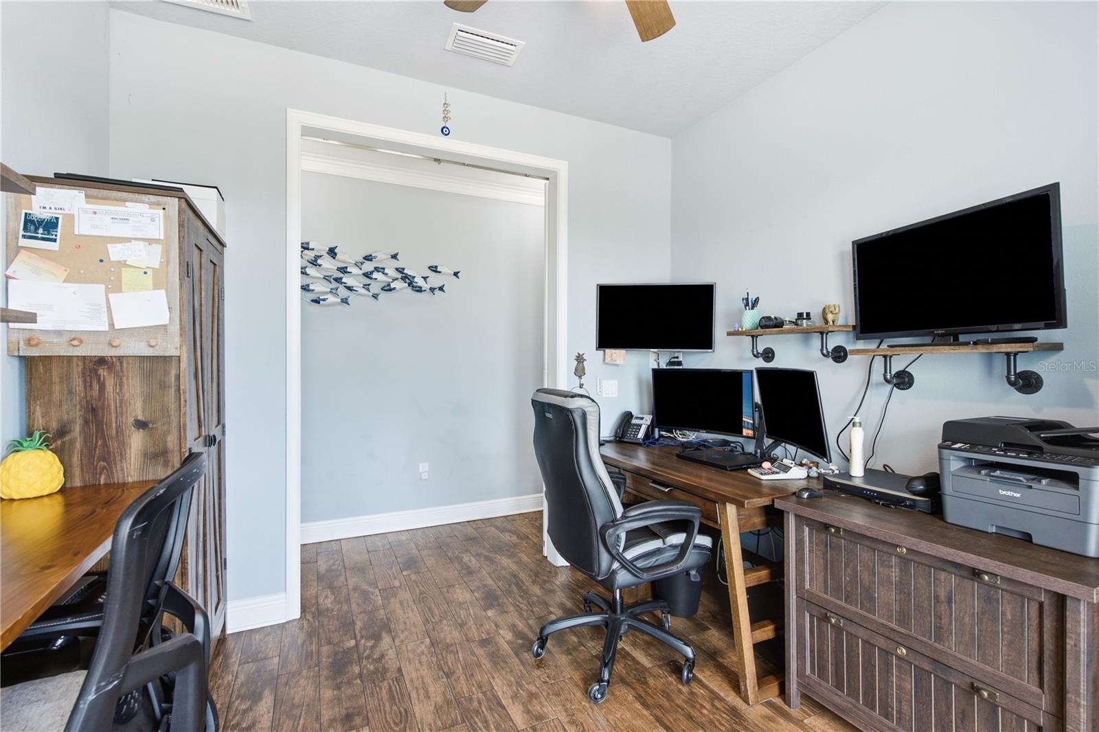 5777 ELISABETHAN LN — photo 29