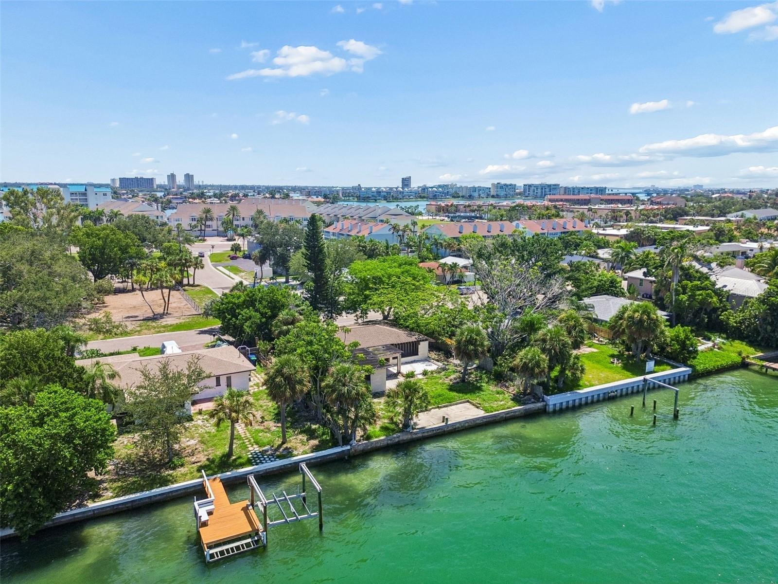 9300 GULF BLVD — photo 15