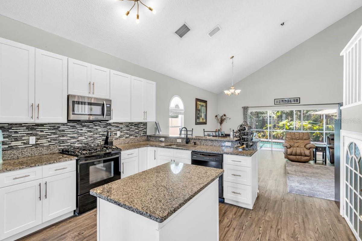 16107 WENTWORTH WAY — photo 5