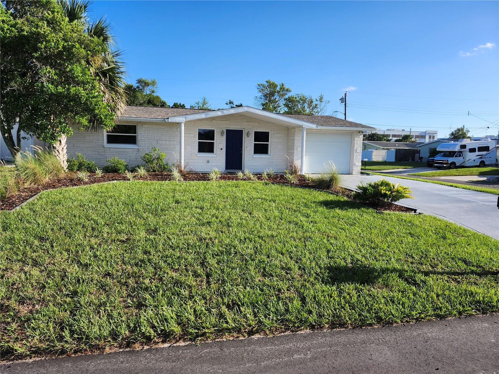 6144 SAPPHIRE DR — photo 17