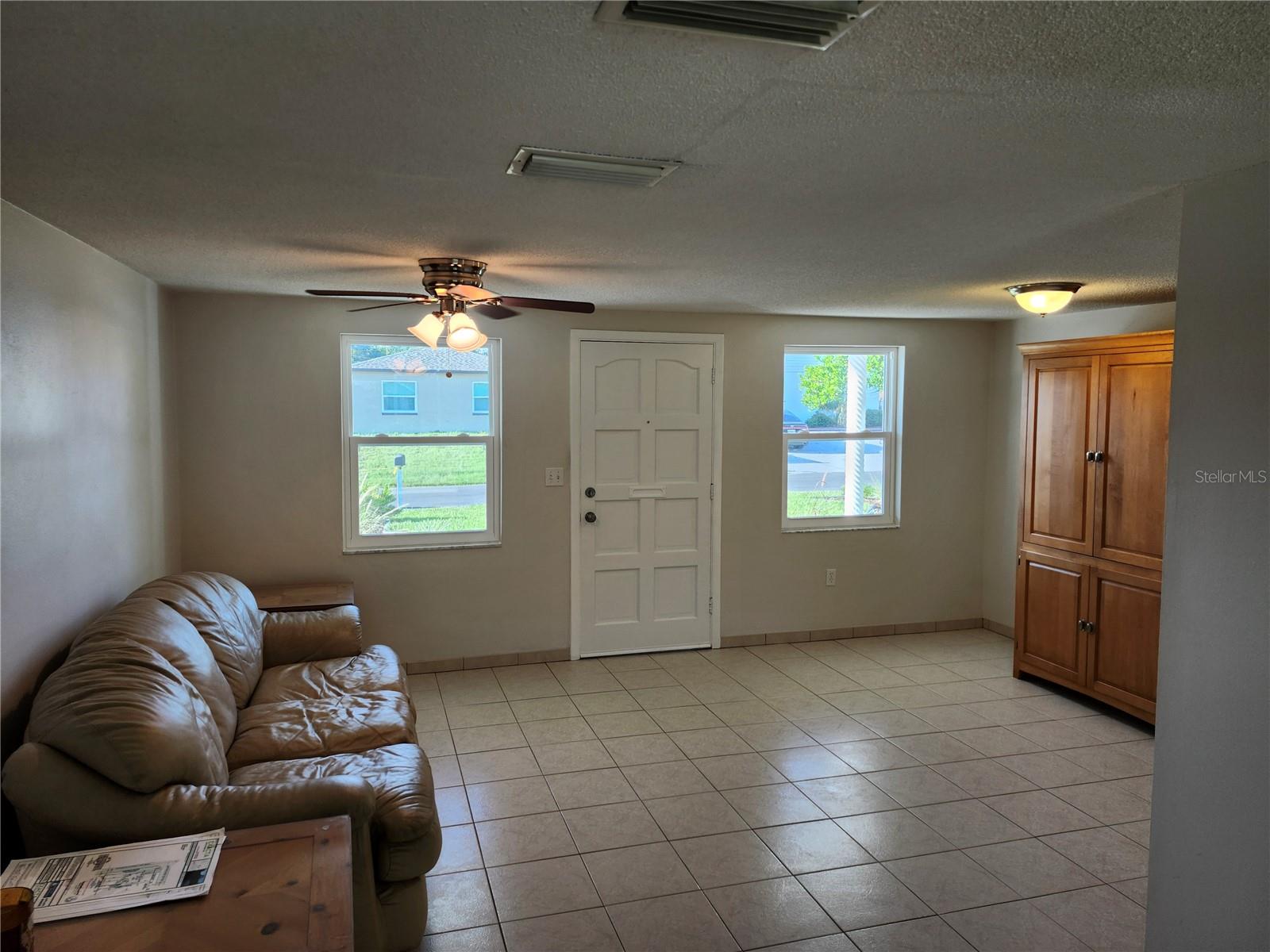 6144 SAPPHIRE DR — photo 5