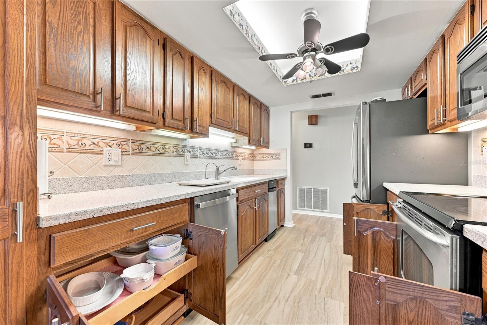 1618 LAYTON CT — photo 10