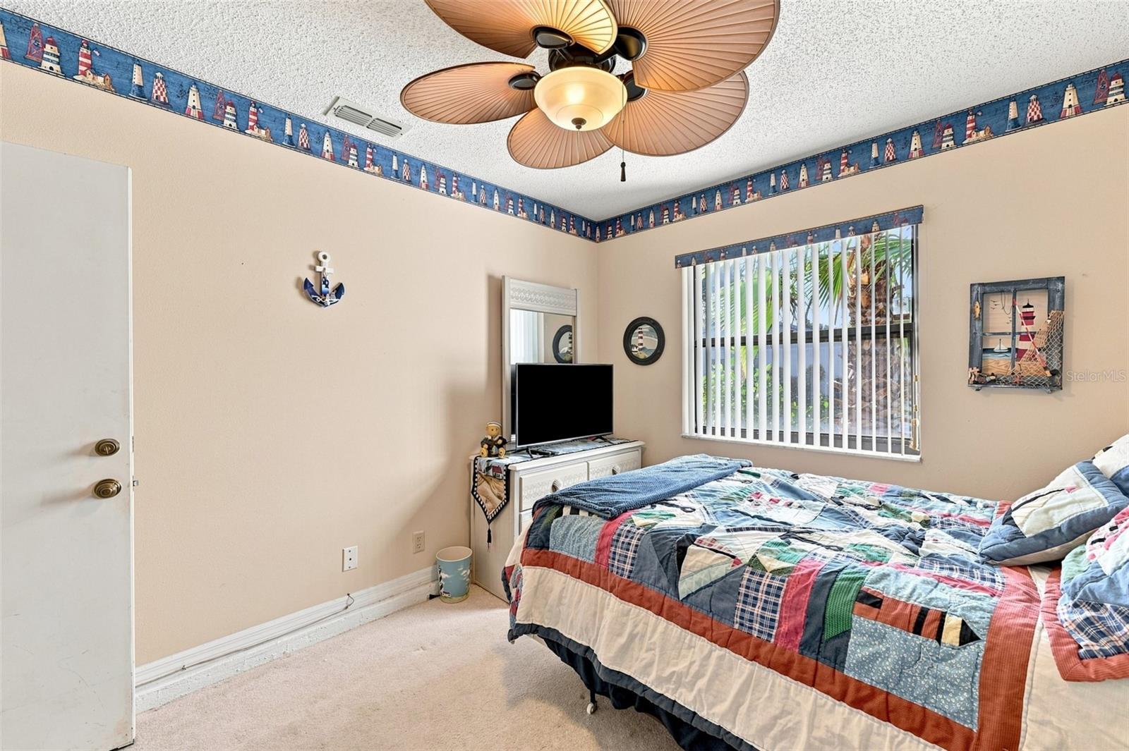 1618 LAYTON CT — photo 33