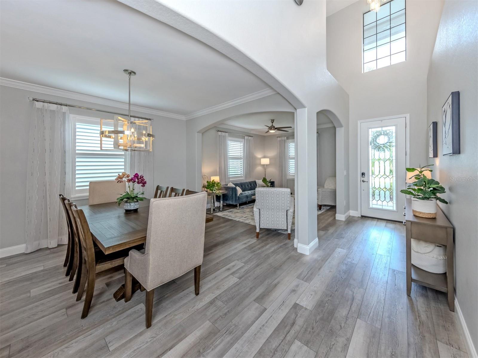19408 BLUFF DR — photo 3