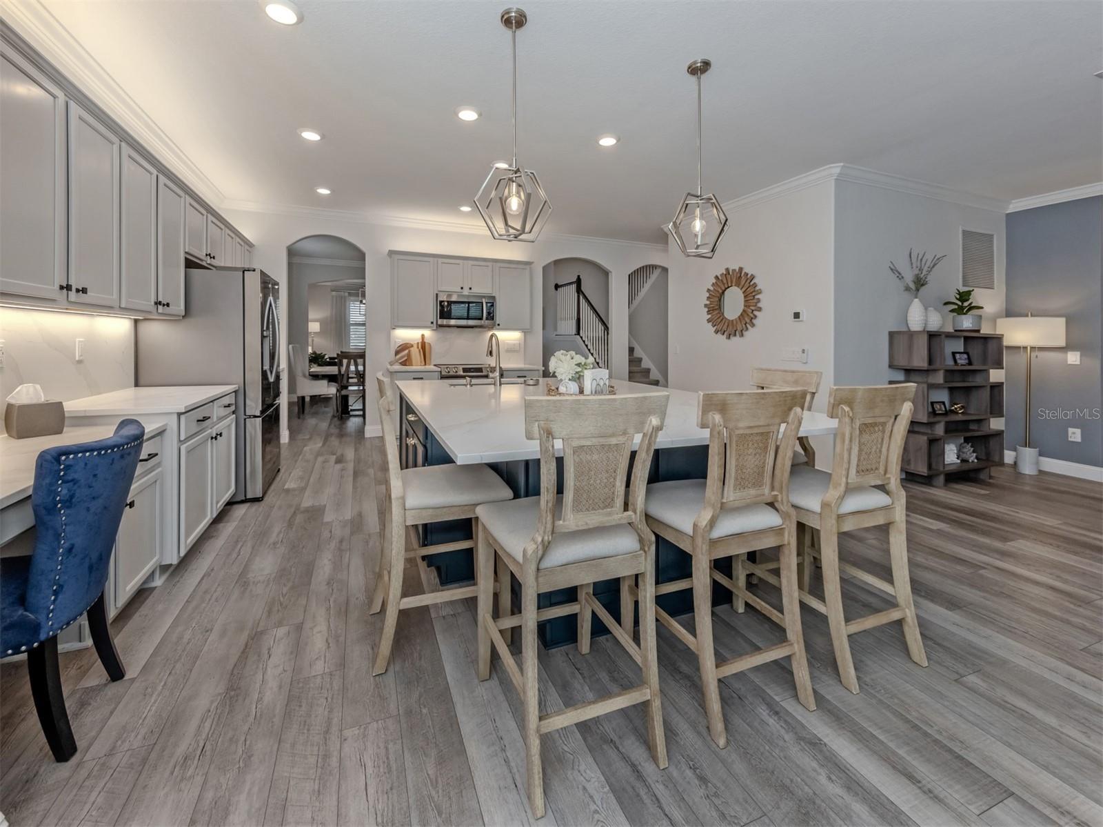19408 BLUFF DR — photo 10