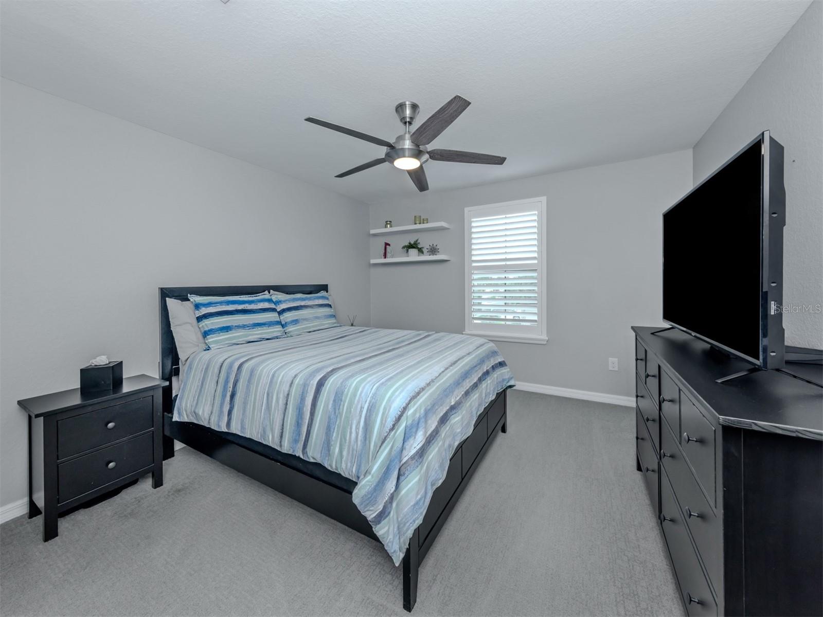 19408 BLUFF DR — photo 18