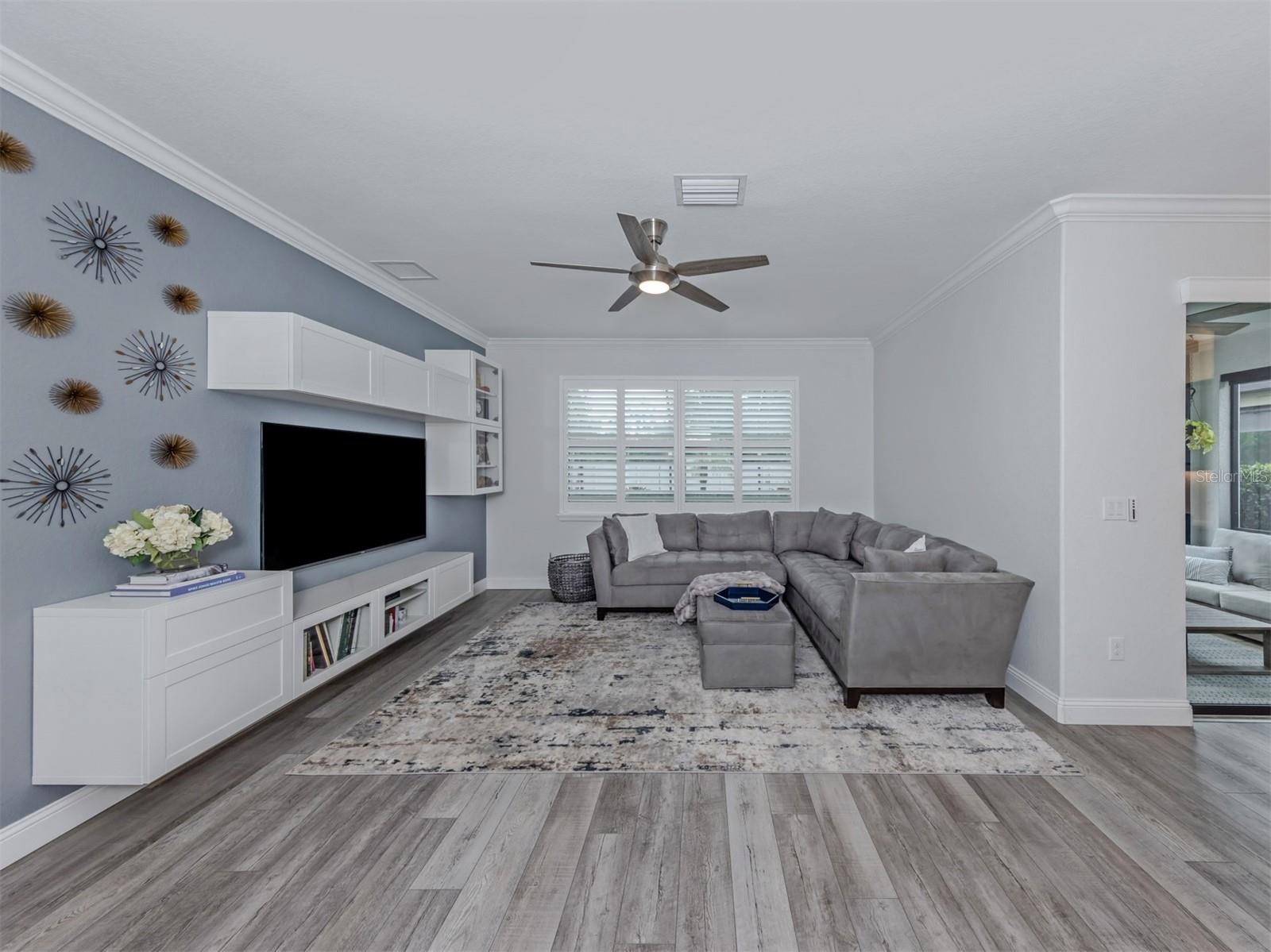 19408 BLUFF DR — photo 7