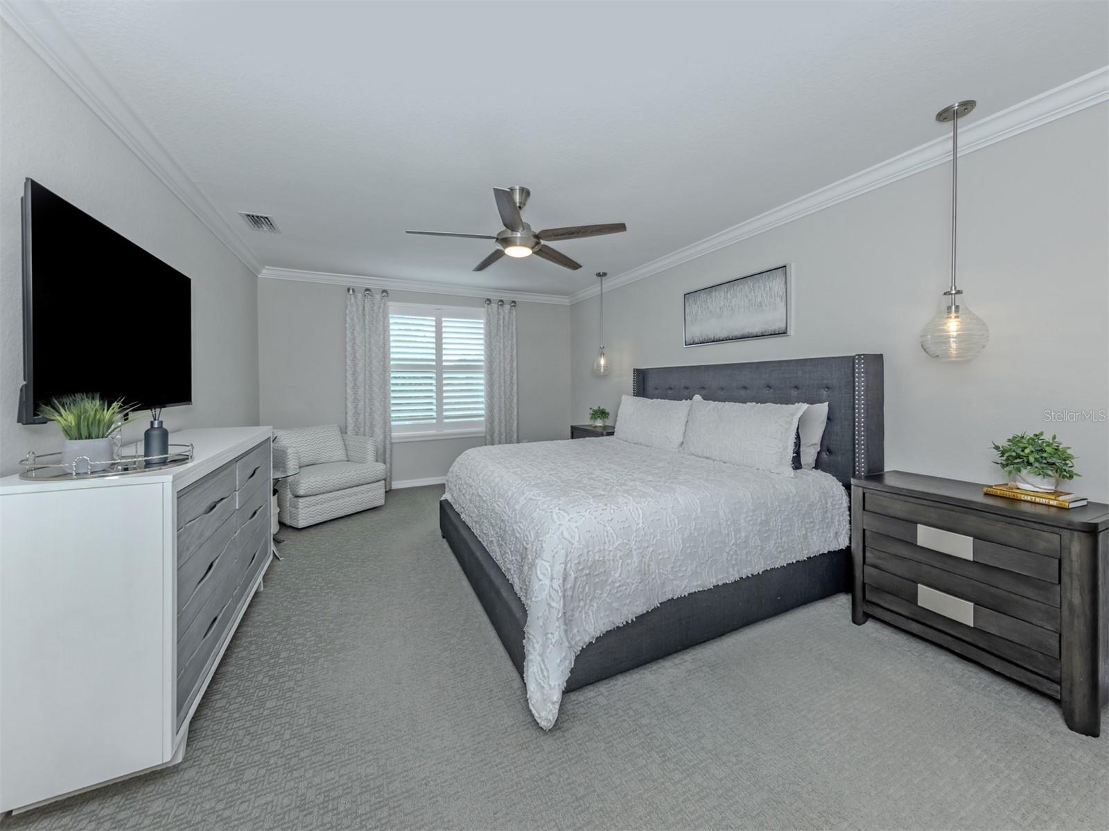 19408 BLUFF DR — photo 14