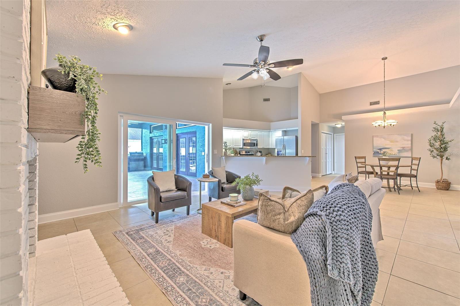 3928 NORTHRIDGE DR — photo 12