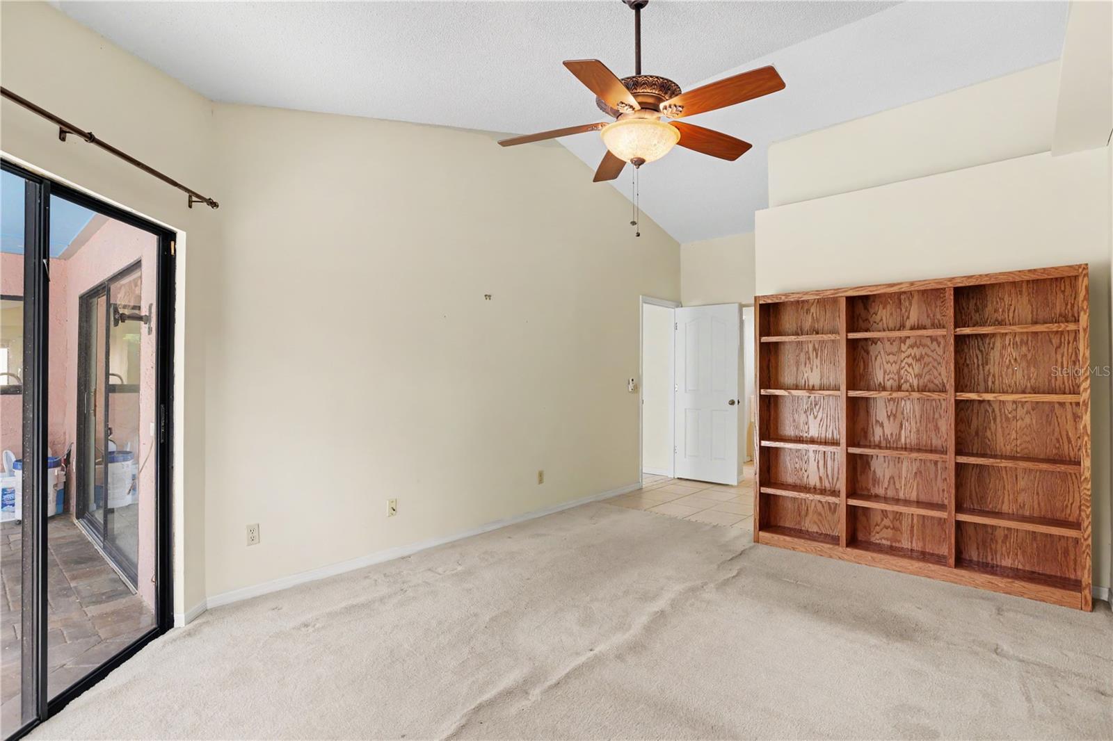 1703 PADDOCK DR — photo 12
