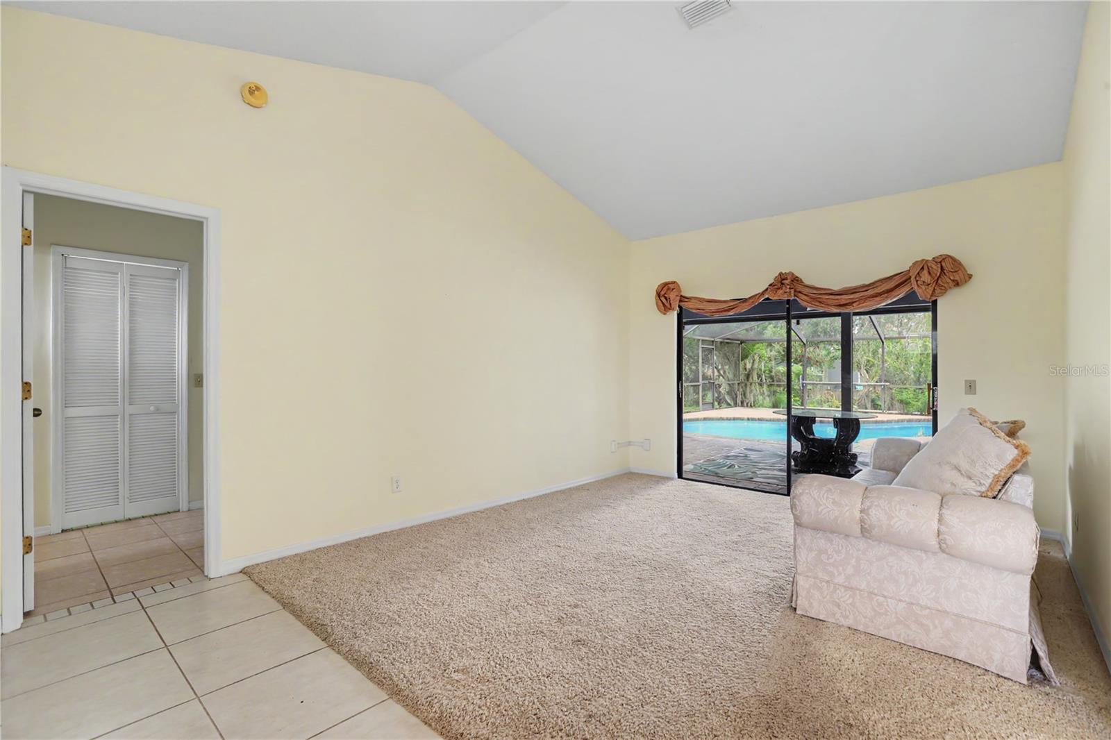 1703 PADDOCK DR — photo 5
