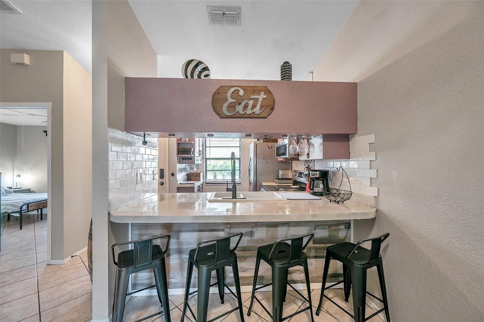 6421 DREXEL DR #4 — photo 31