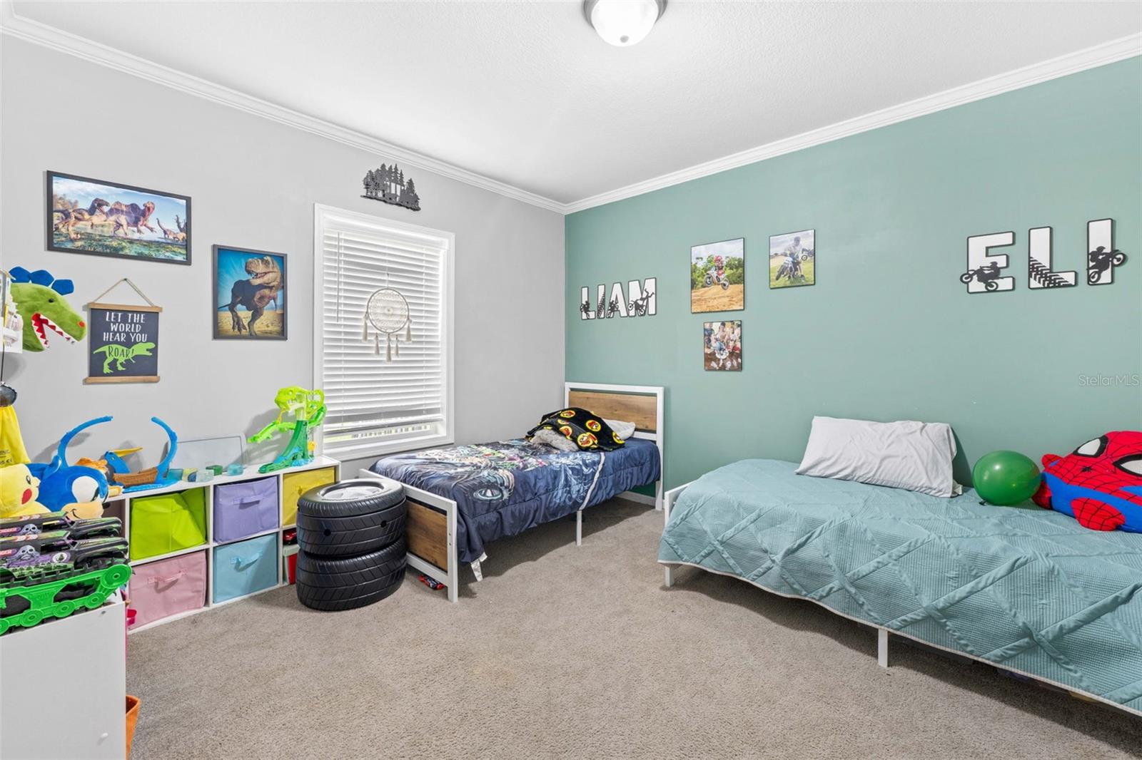 4045 LOURY DR — photo 13