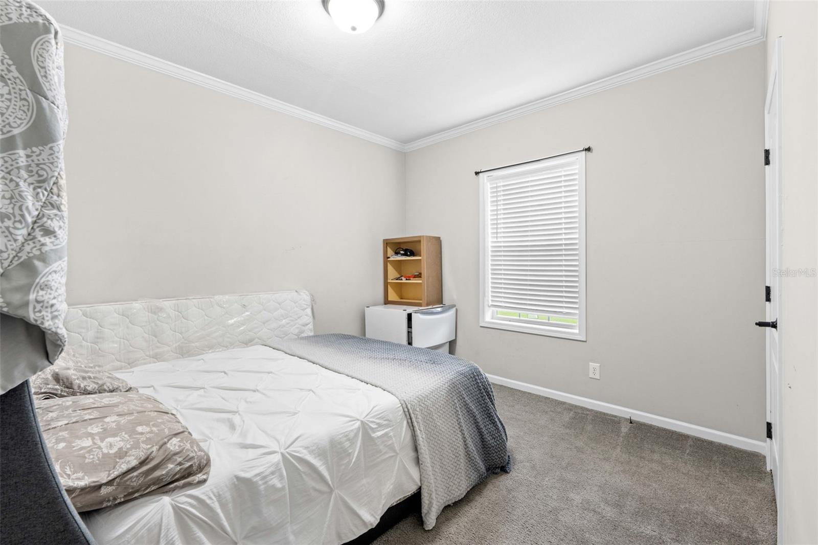 4045 LOURY DR — photo 16