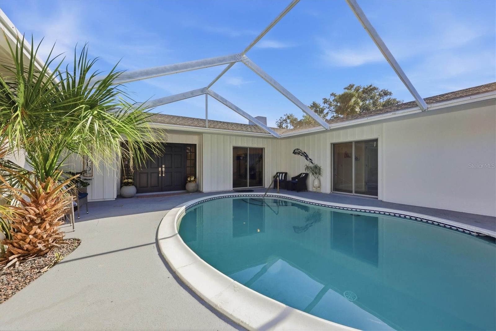 1761 SANDALWOOD DR — photo 31