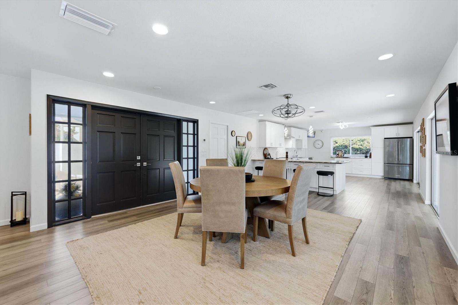 1761 SANDALWOOD DR — photo 12