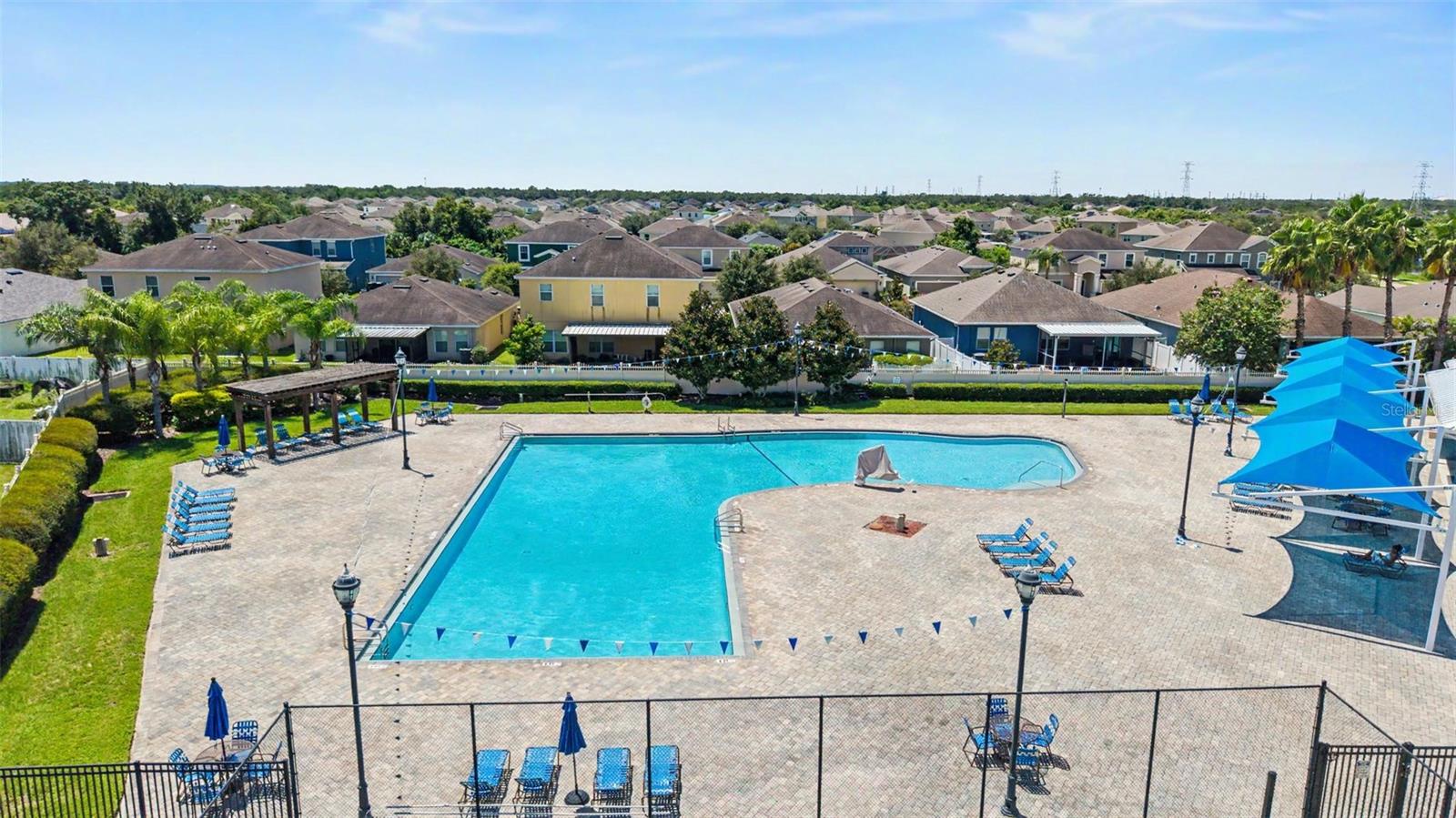 7838 CARRIAGE POINTE DR — photo 54