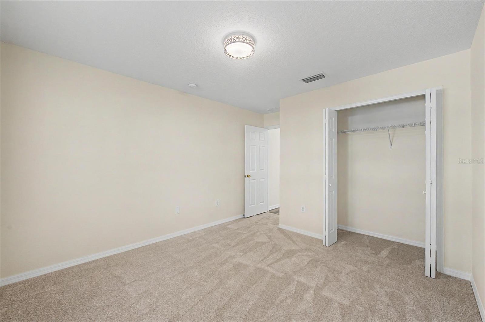 7838 CARRIAGE POINTE DR — photo 39