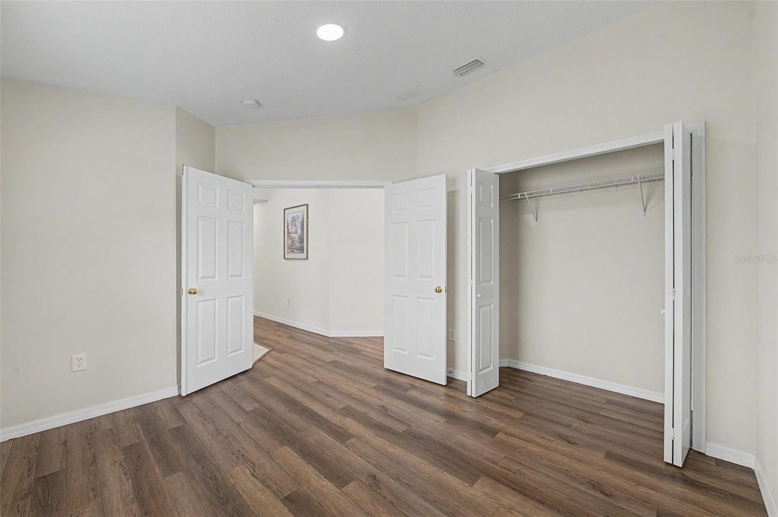 7838 CARRIAGE POINTE DR — photo 43