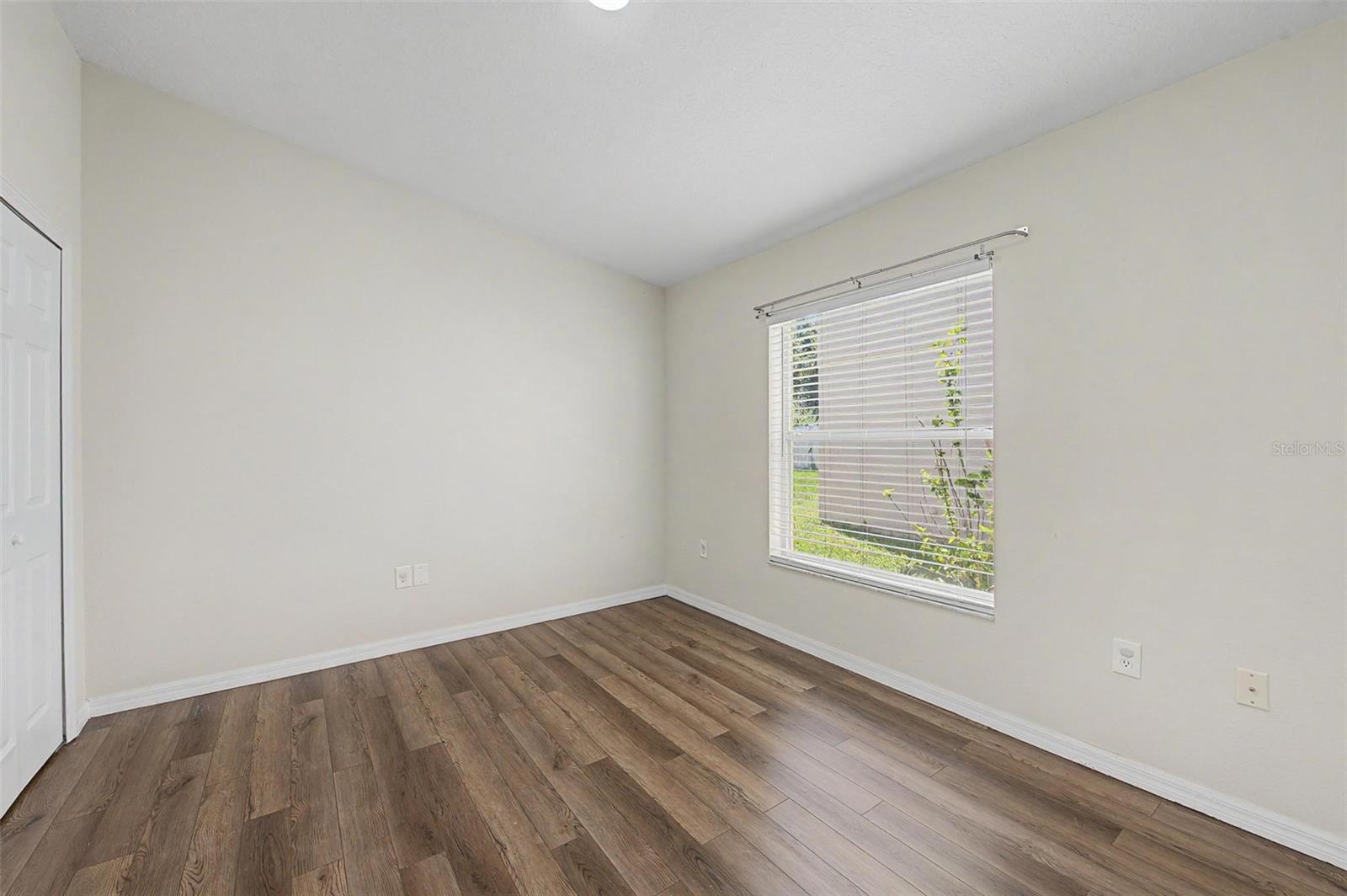 7838 CARRIAGE POINTE DR — photo 42