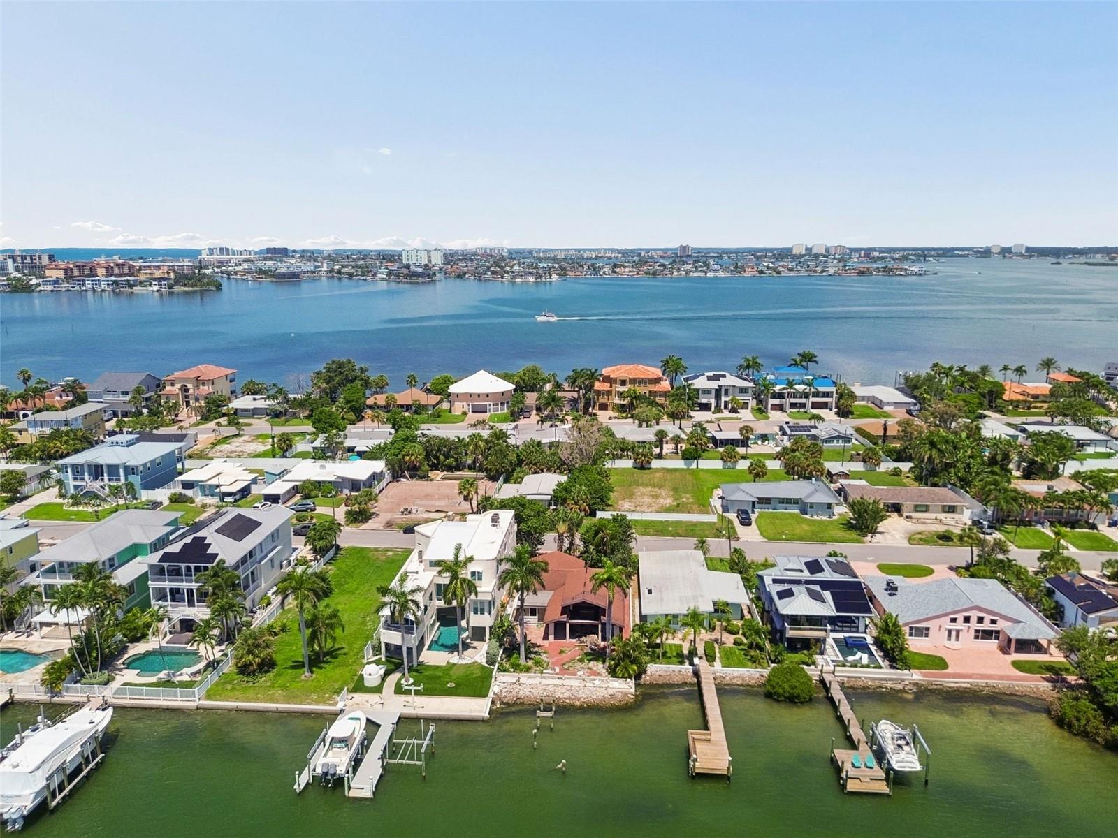 720 BOCA CIEGA ISLE DR — photo 14