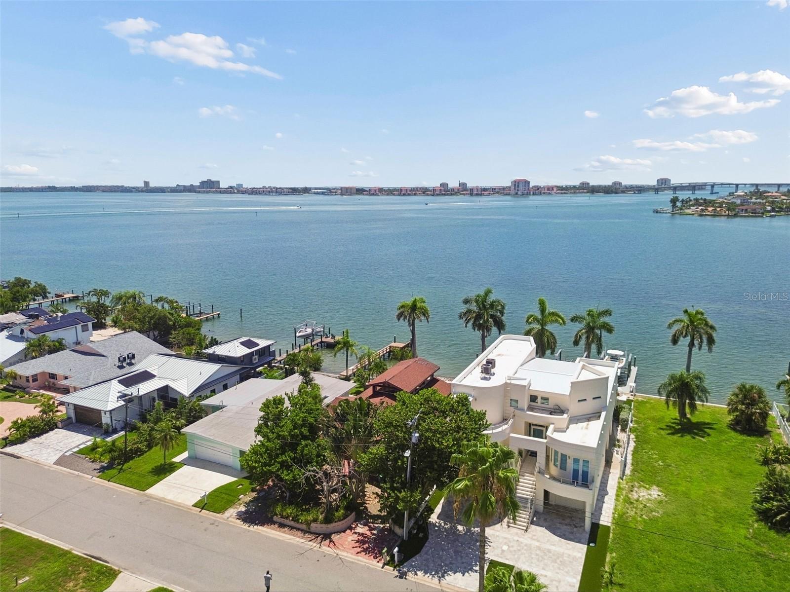 720 BOCA CIEGA ISLE DR — photo 4