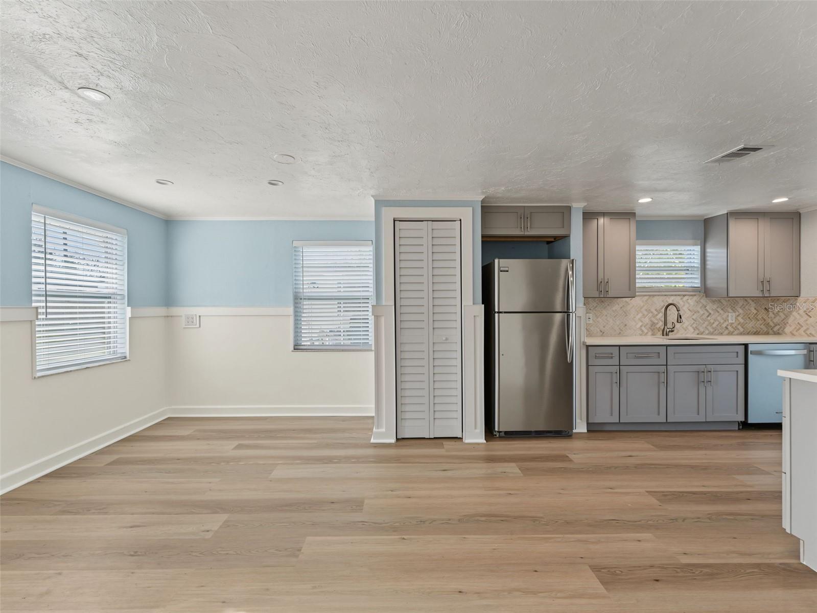 14233 SHILOH CT — photo 9