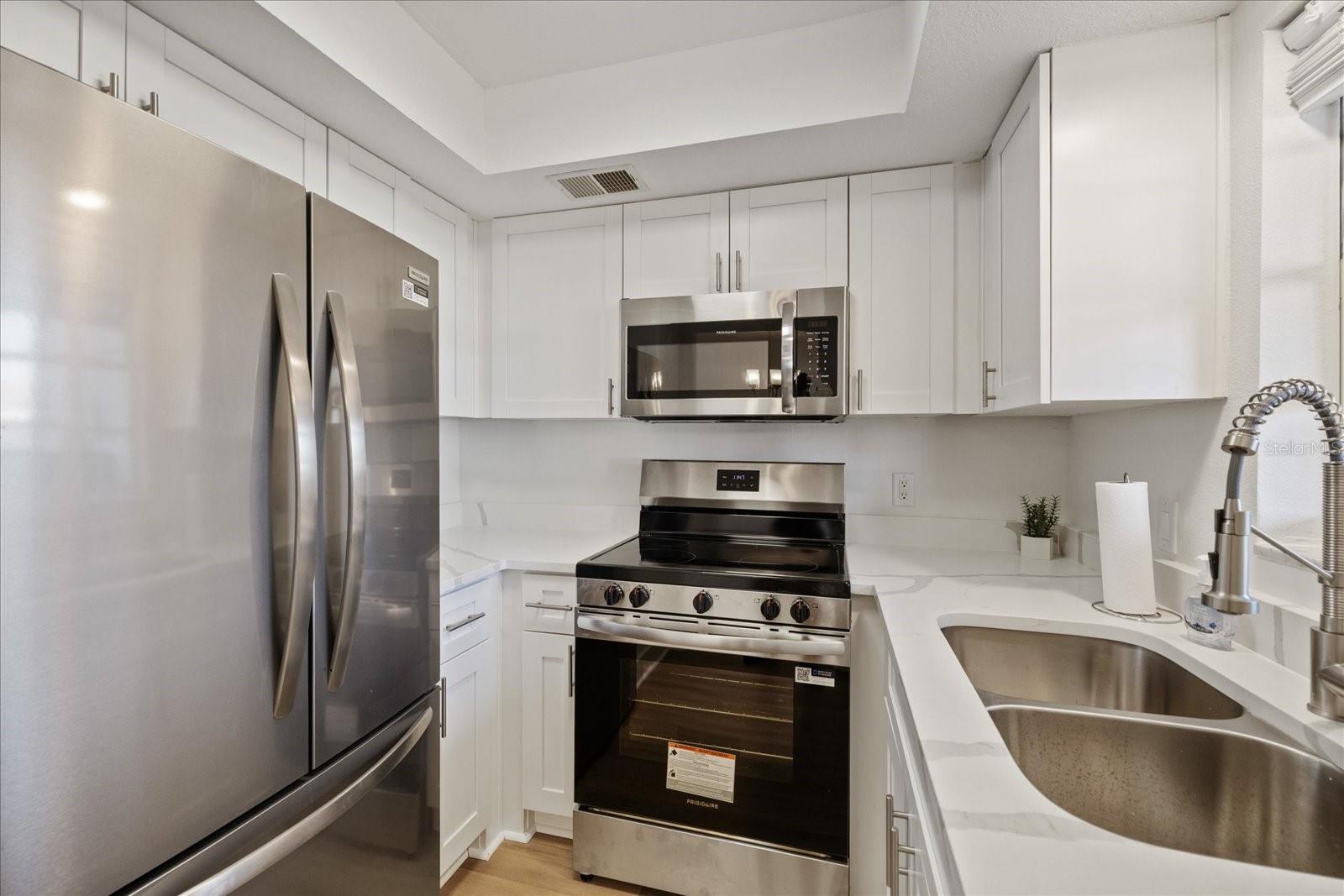 5154 TURQUOISE LN #106 — photo 17