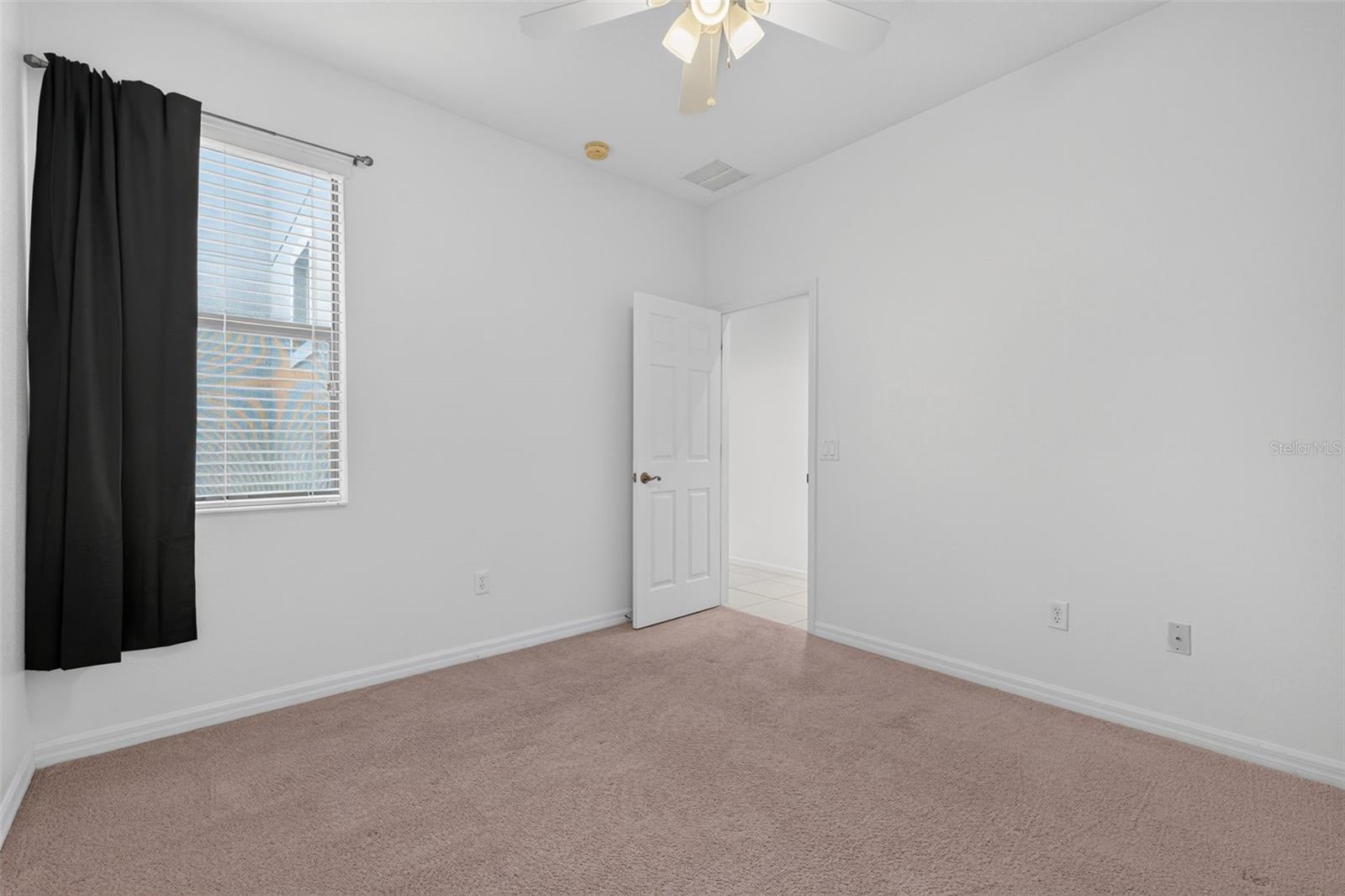 4072 OVERTURE CIR #462 — photo 44
