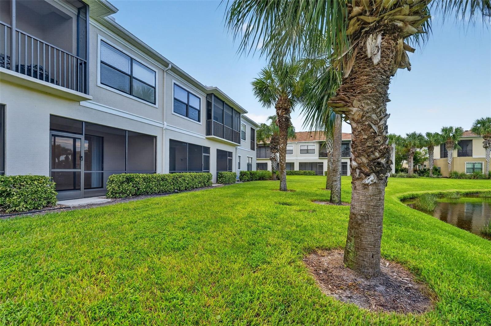 4072 OVERTURE CIR #462 — photo 46