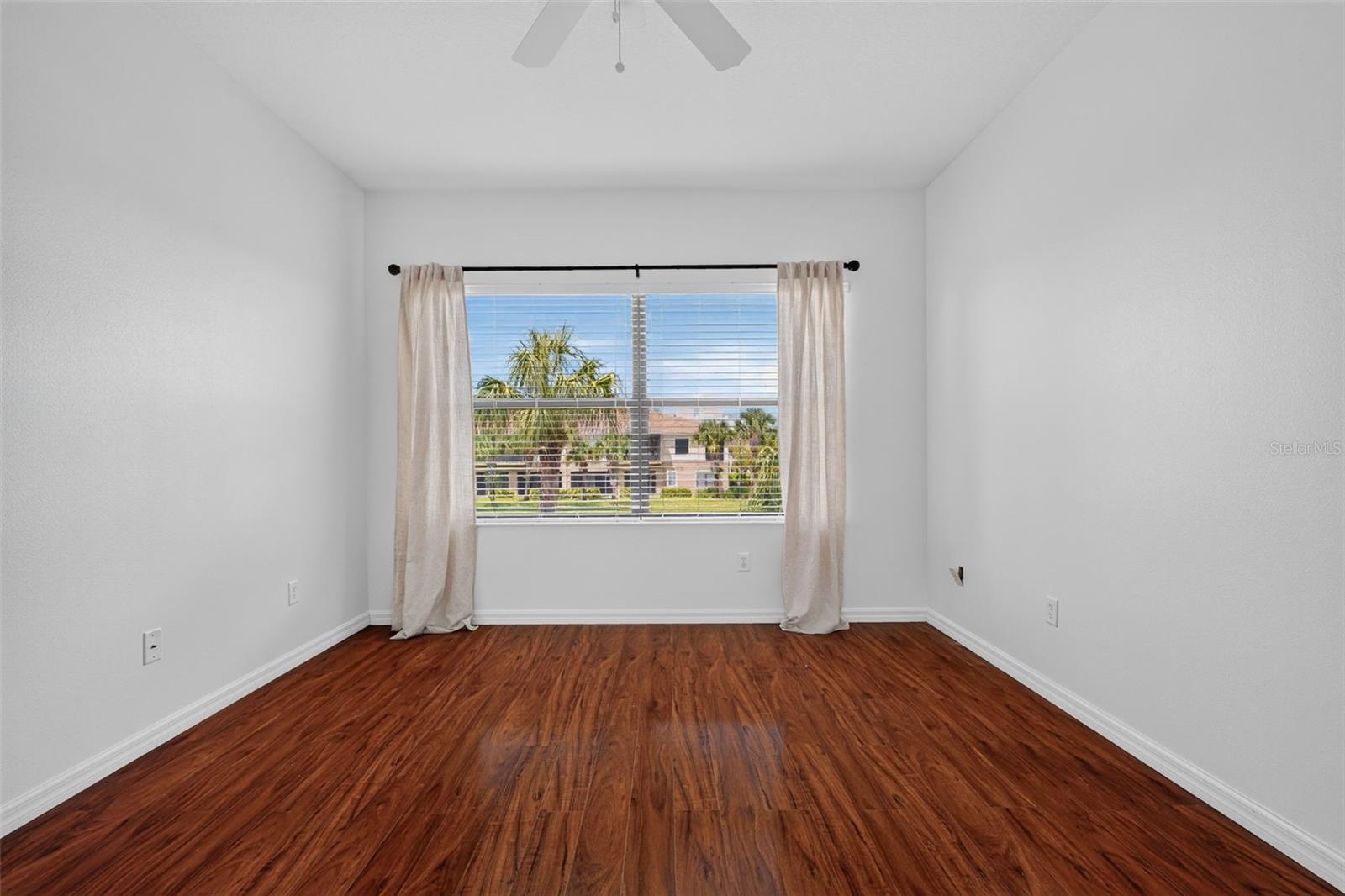 4072 OVERTURE CIR #462 — photo 34