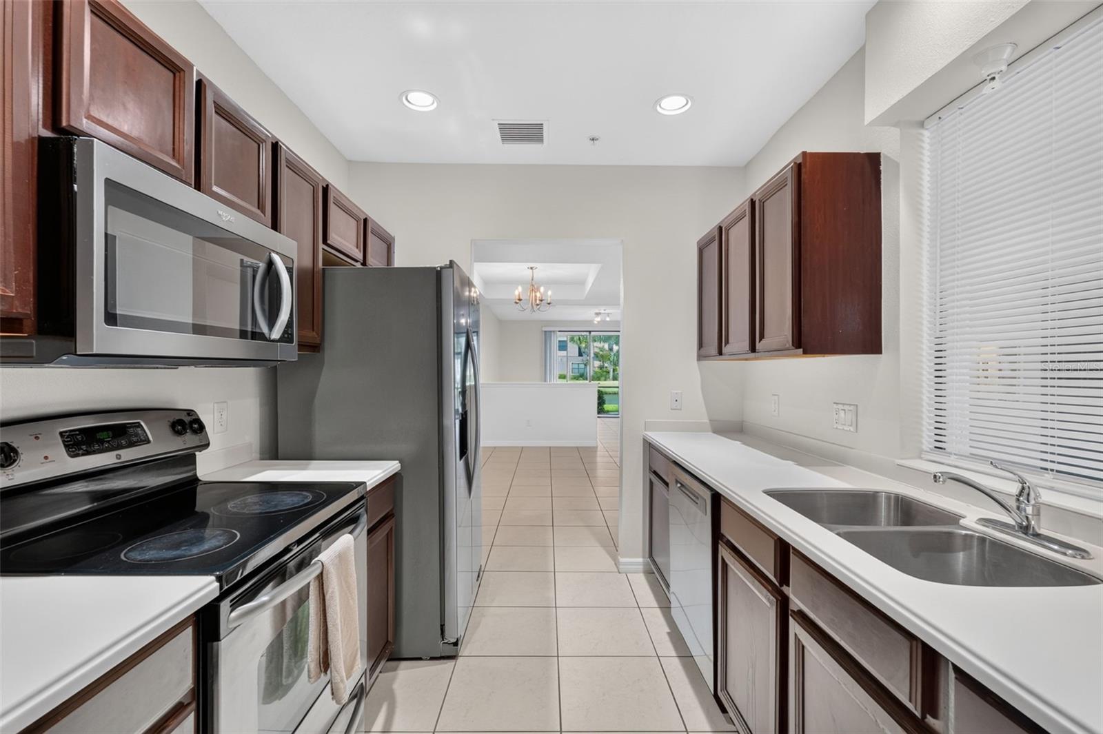 4072 OVERTURE CIR #462 — photo 20