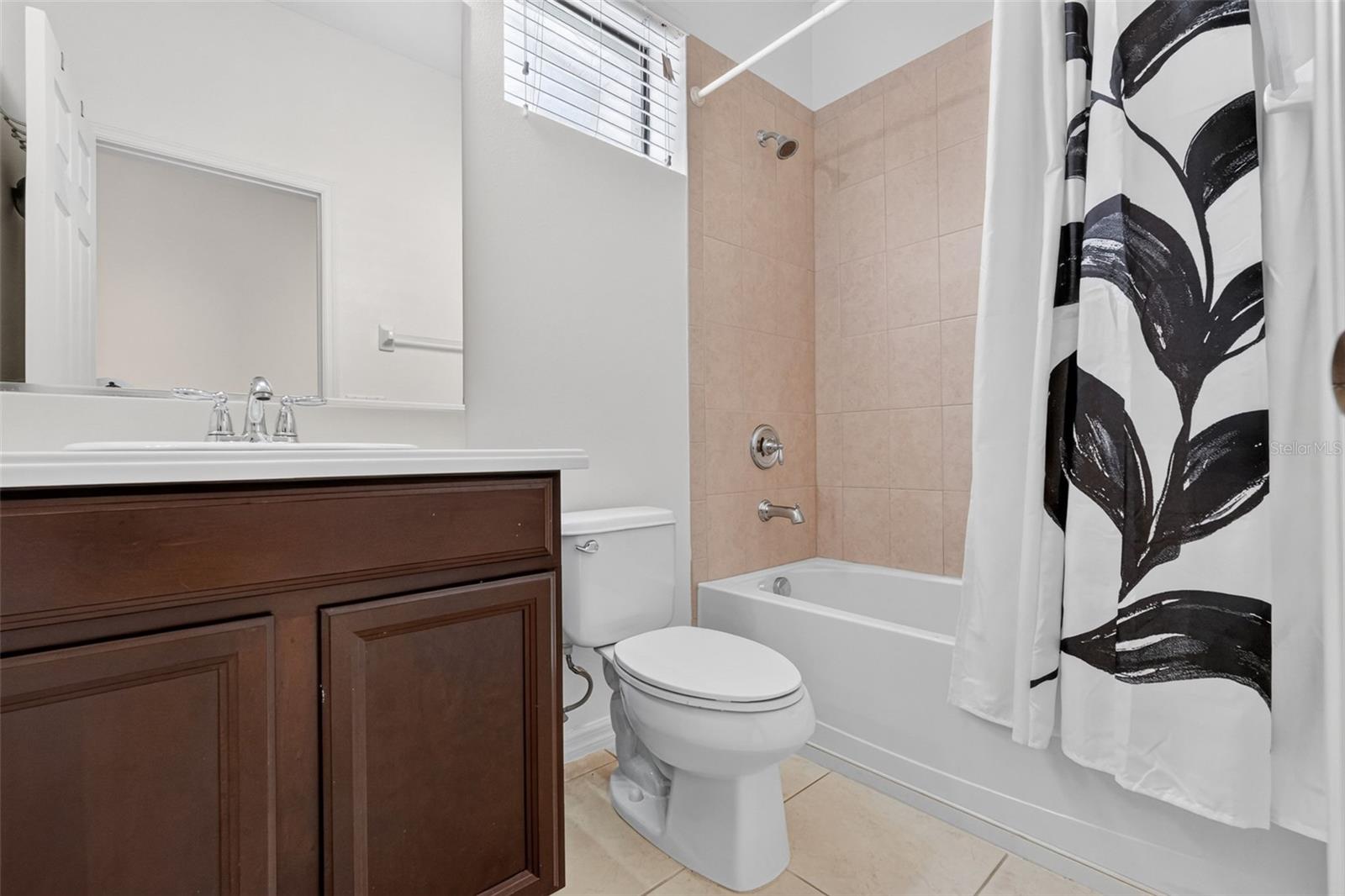 4072 OVERTURE CIR #462 — photo 41