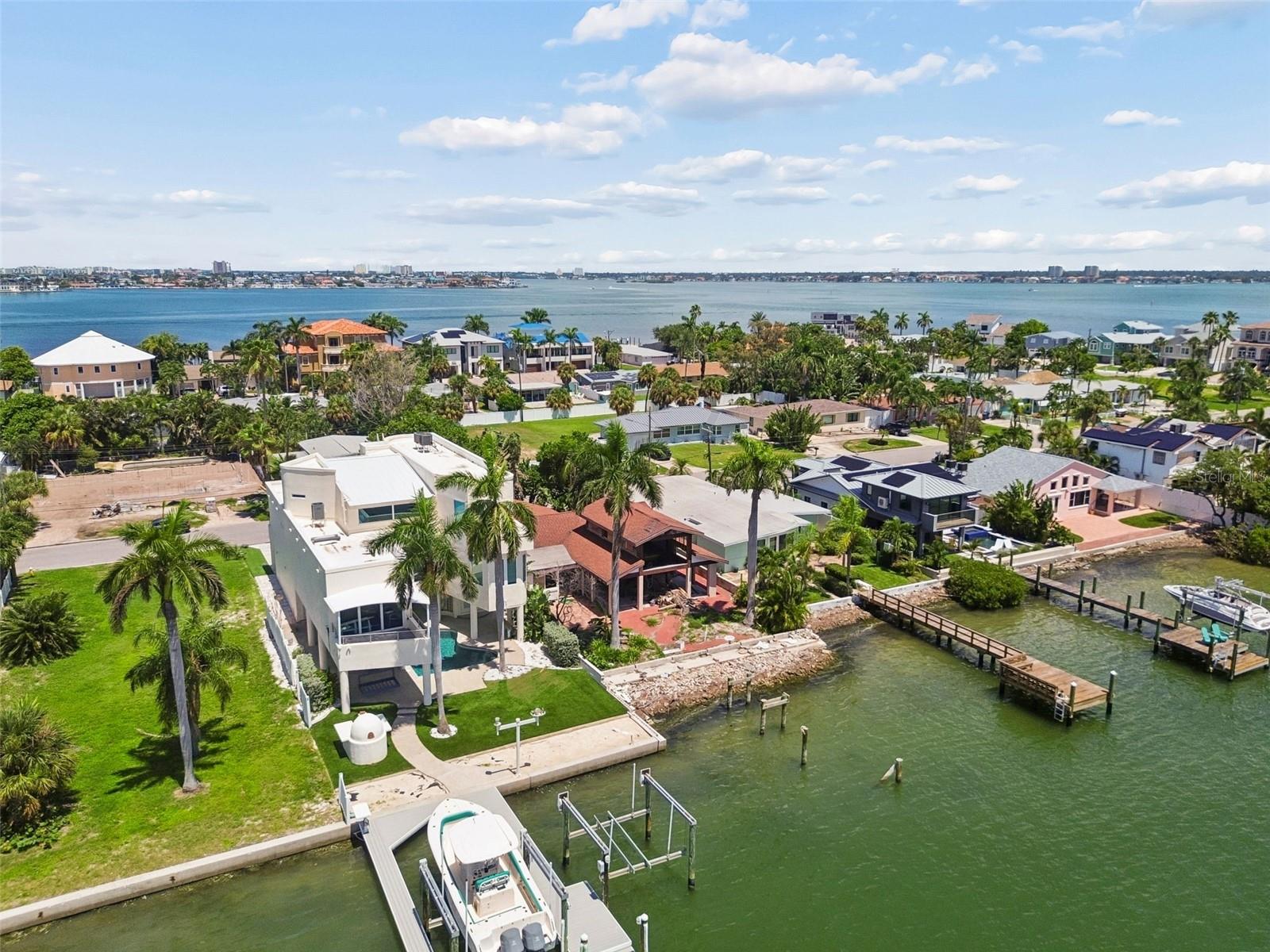 720 BOCA CIEGA ISLE DR — photo 20