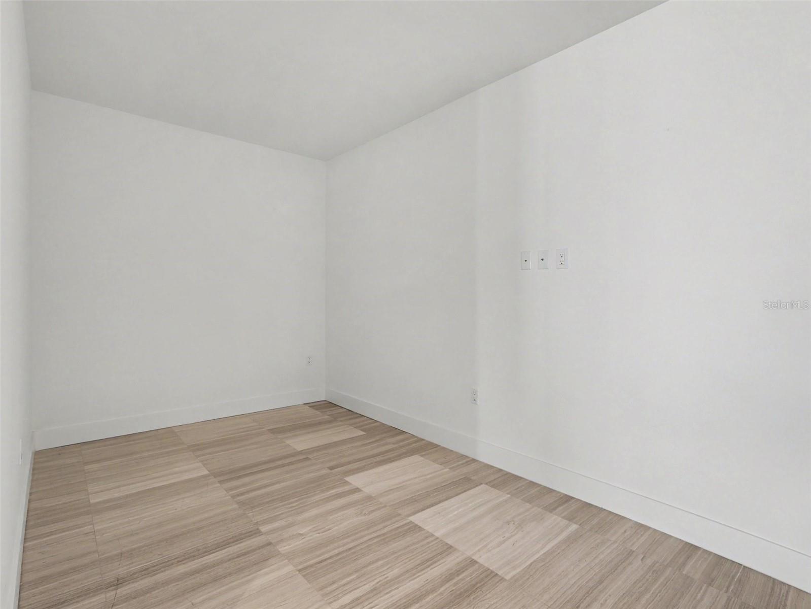 3101 W BAYSHORE ST #502 — photo 25