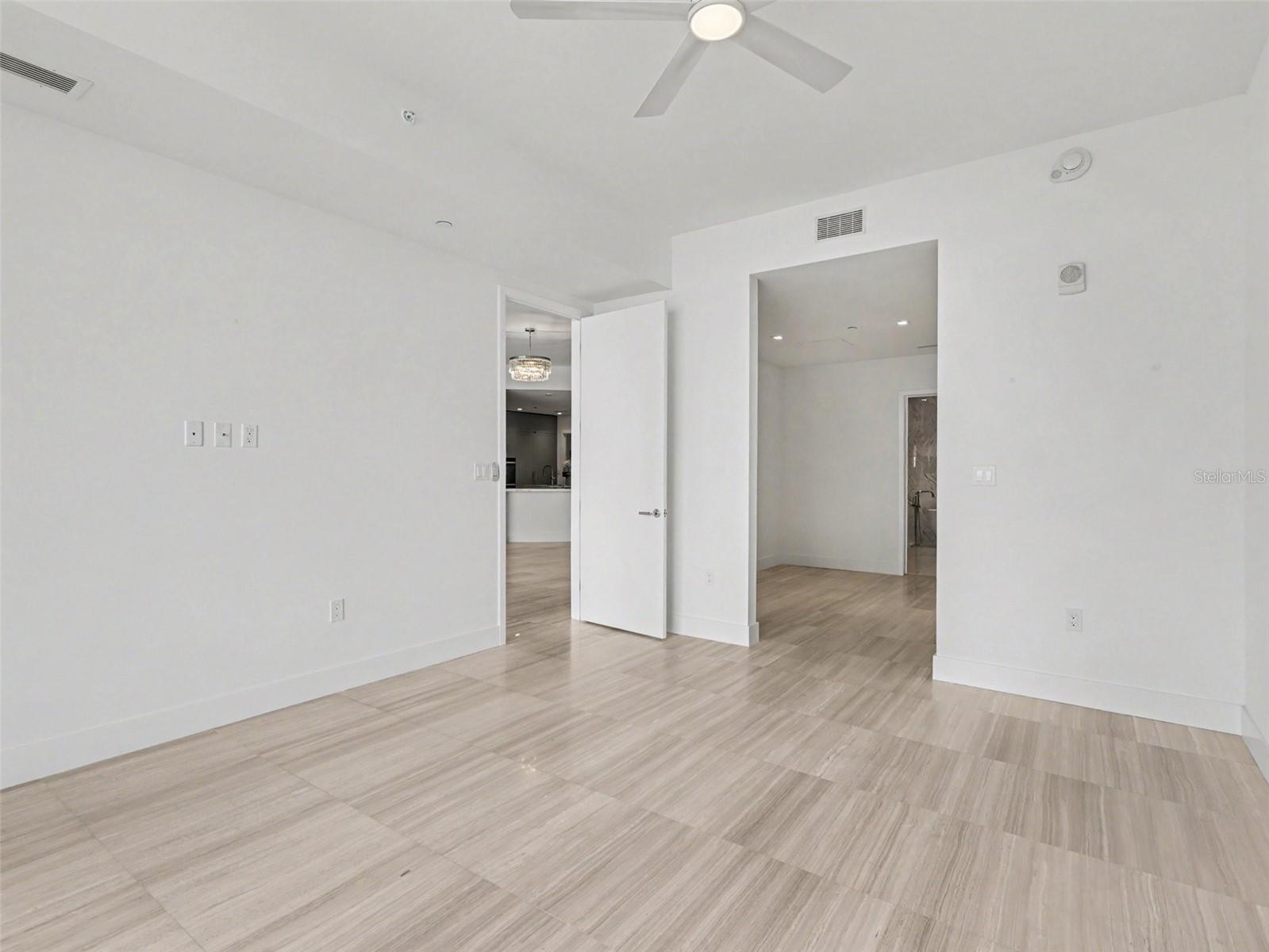 3101 W BAYSHORE ST #502 — photo 17