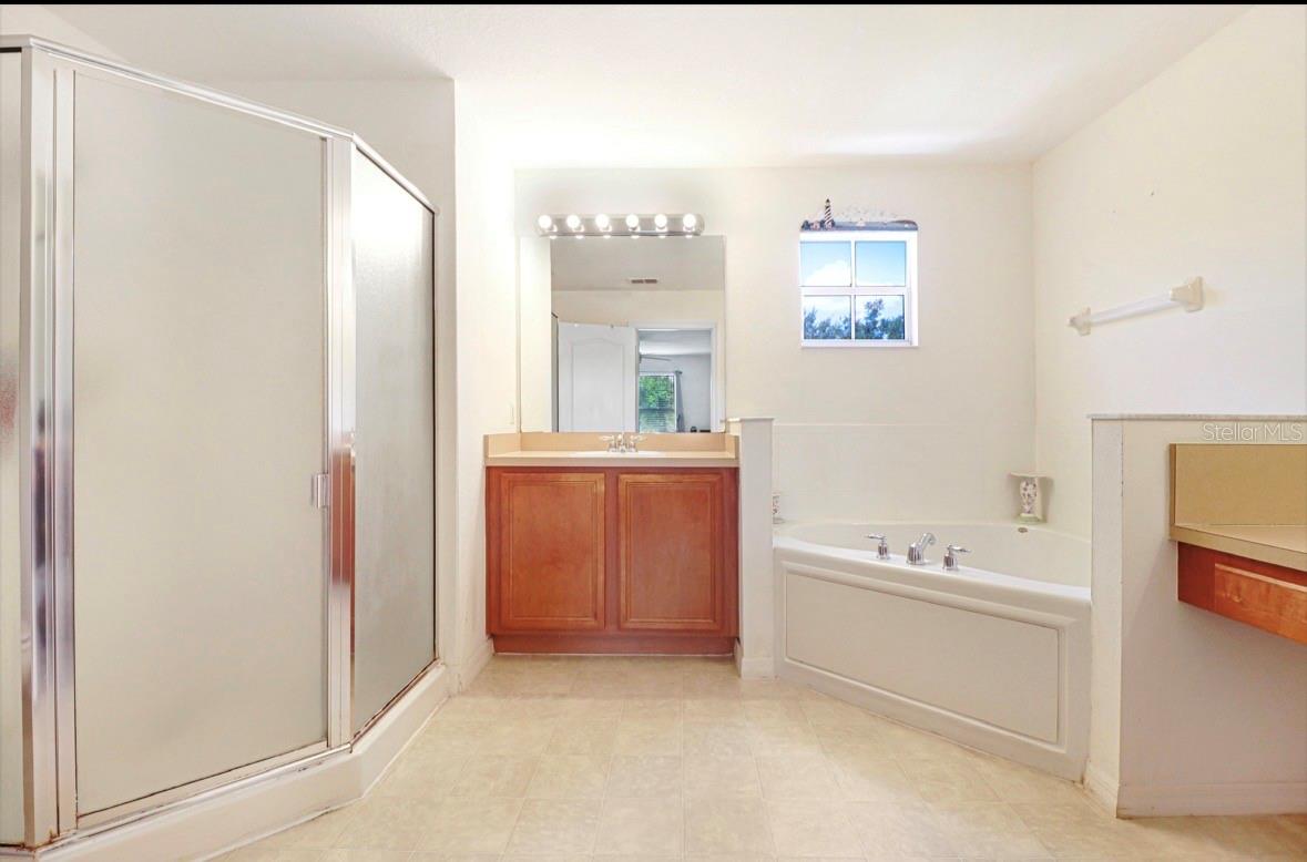 9312 LOGWOOD CT — photo 26