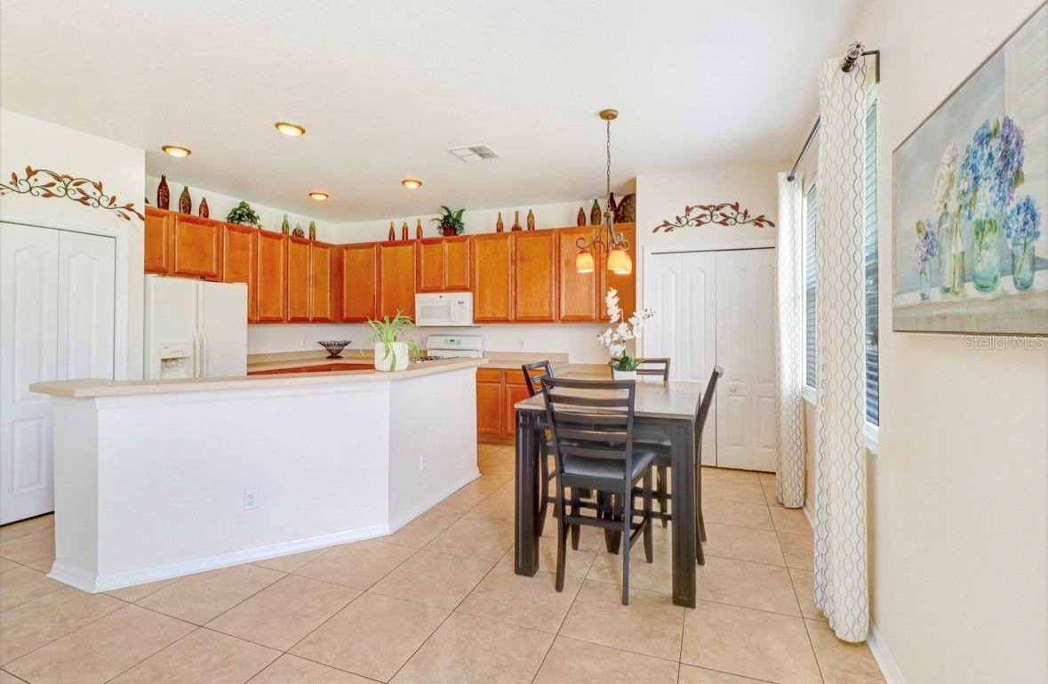 9312 LOGWOOD CT — photo 12