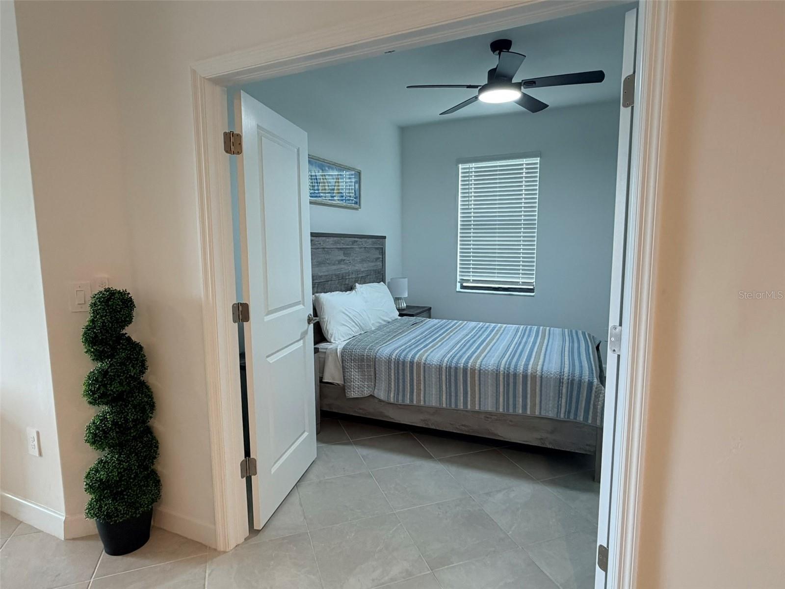 15520 SUNNY DAY DR — photo 14