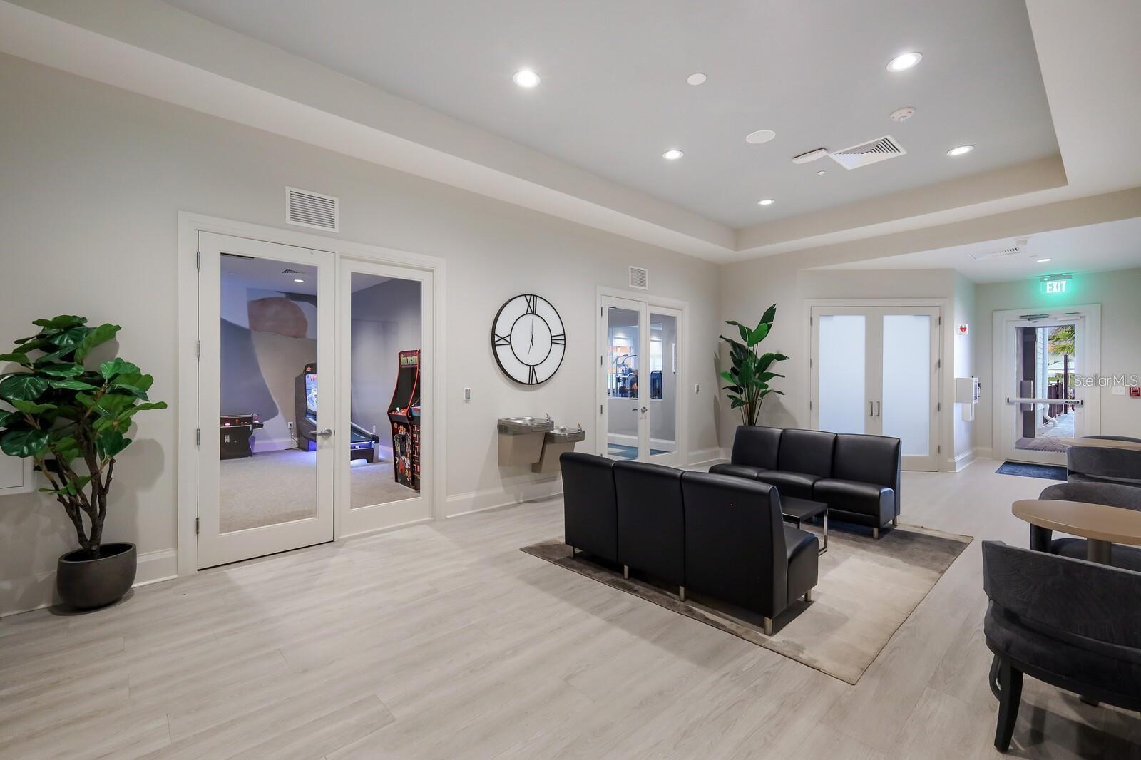 15520 SUNNY DAY DR — photo 39