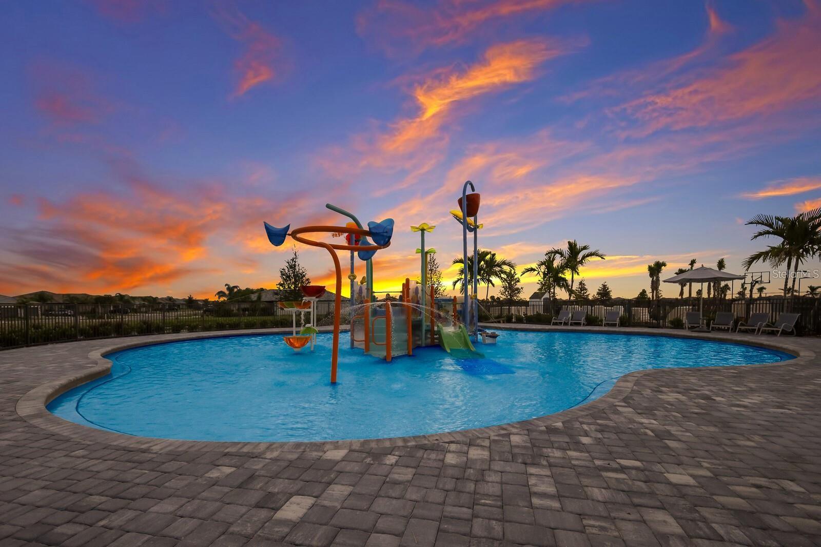 15520 SUNNY DAY DR — photo 34
