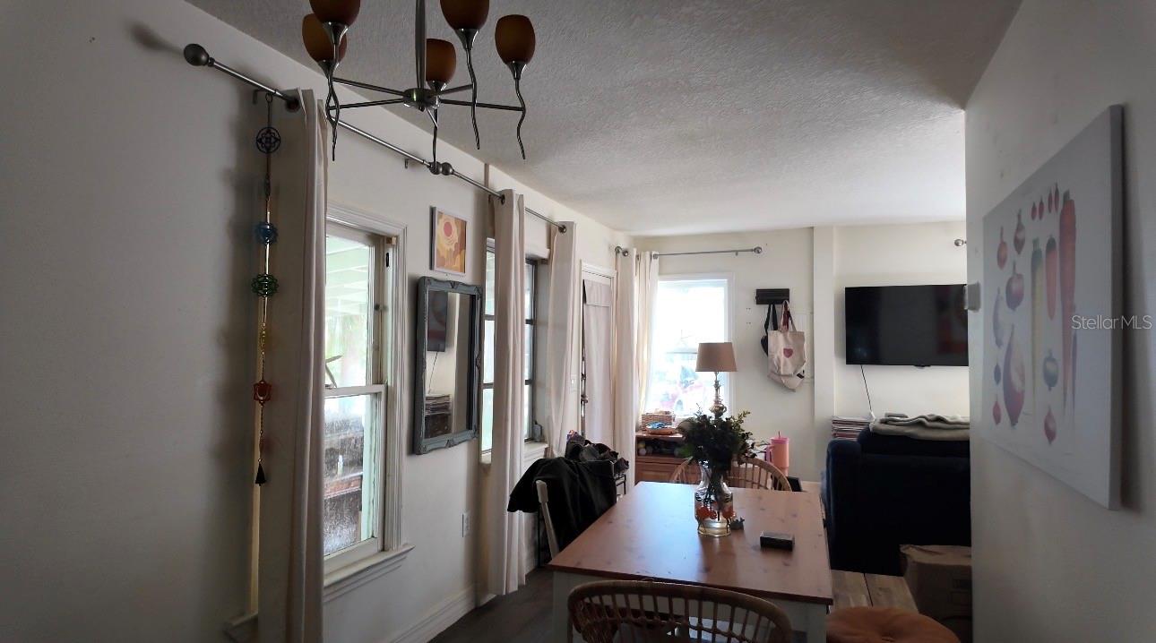 1121 ORANGE AVE — photo 5