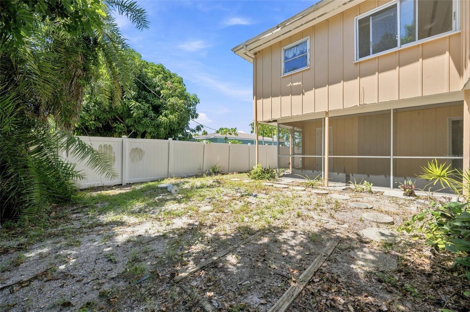 352 LAKE RD — photo 30