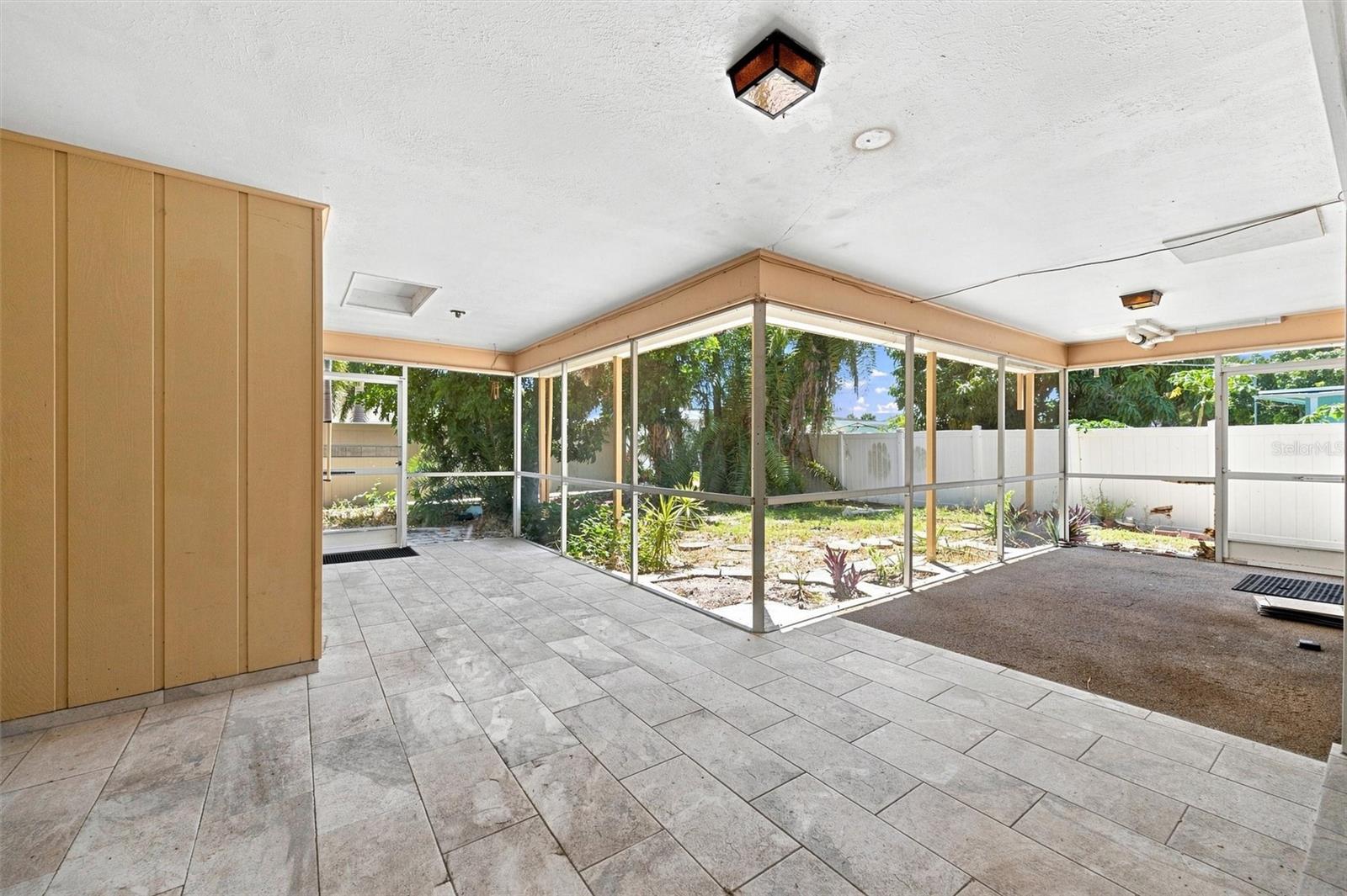 352 LAKE RD — photo 26