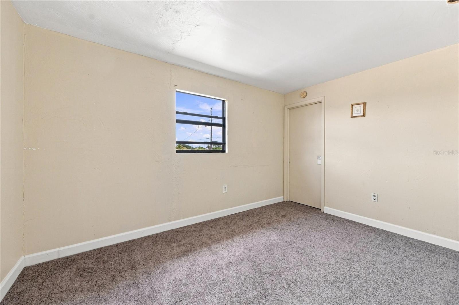 352 LAKE RD — photo 39