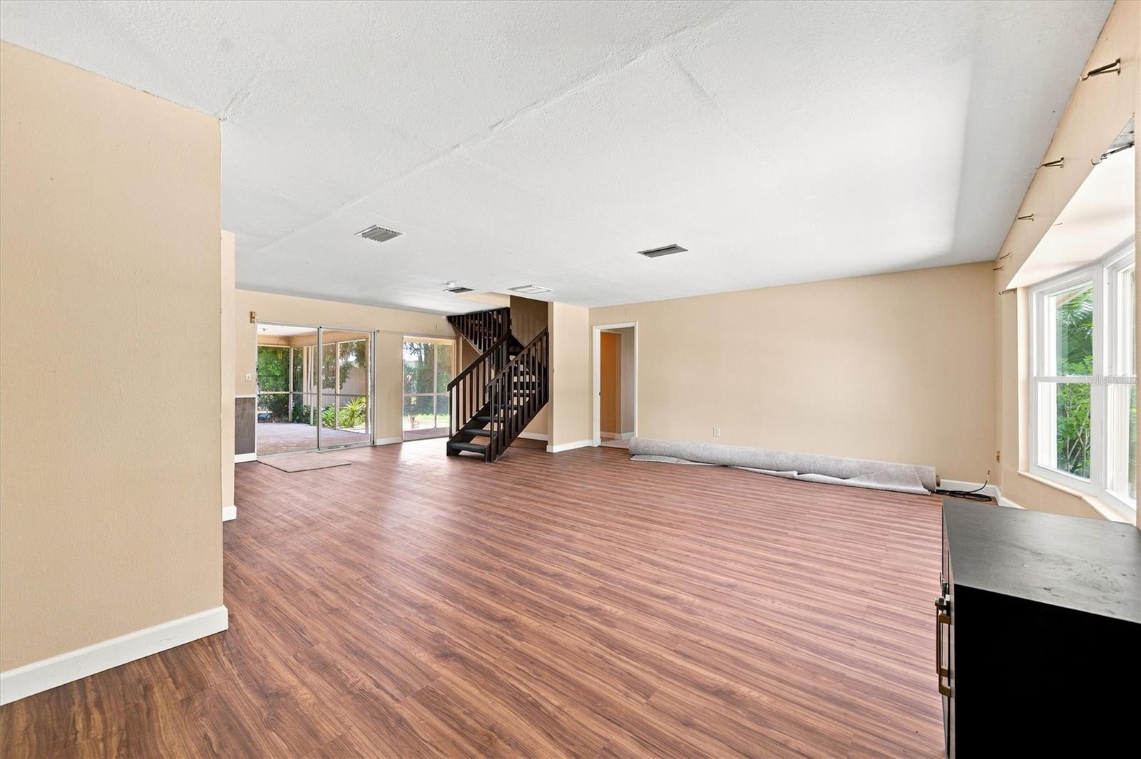 352 LAKE RD — photo 7