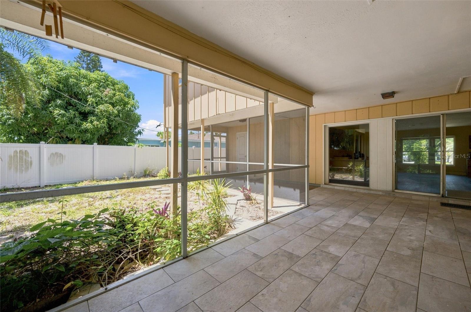 352 LAKE RD — photo 29