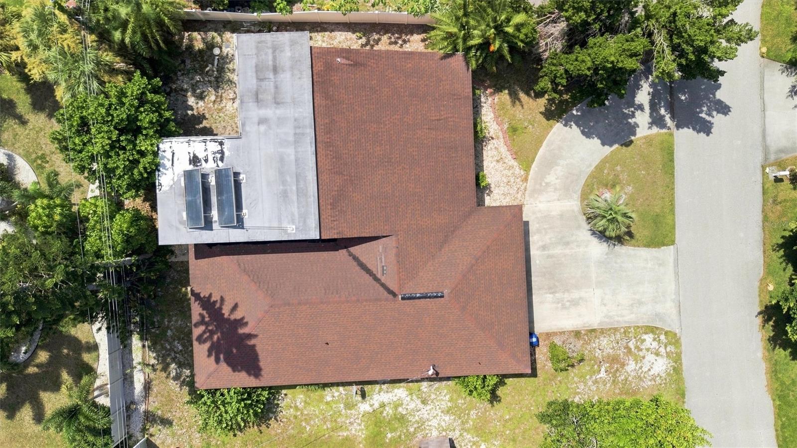 352 LAKE RD — photo 6