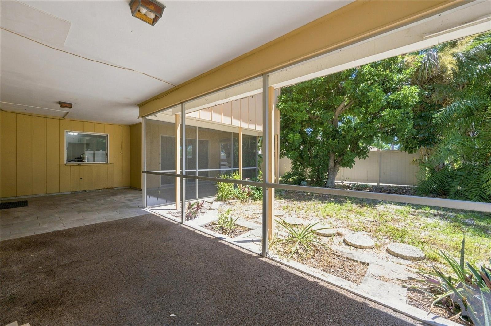 352 LAKE RD — photo 28