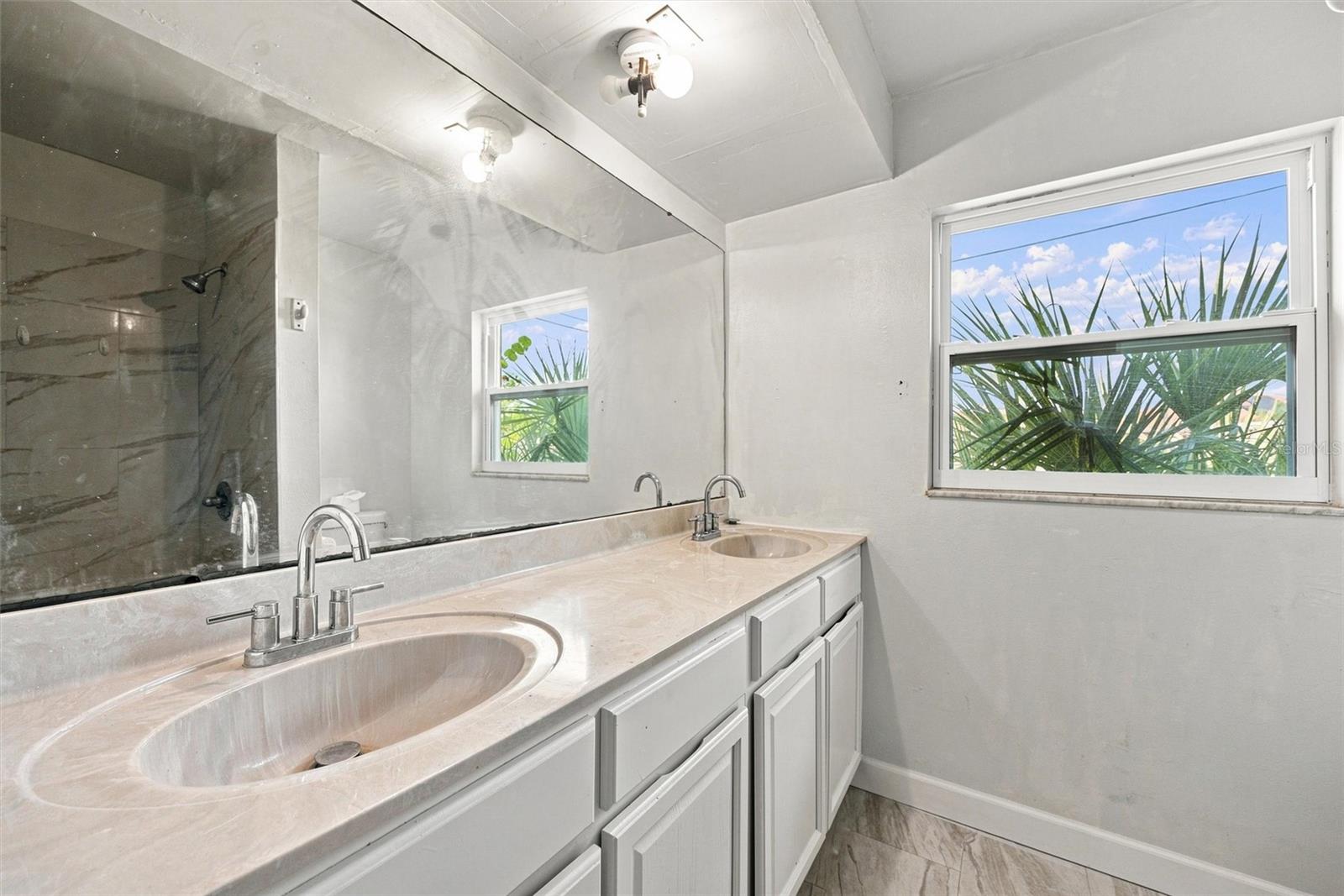 352 LAKE RD — photo 21